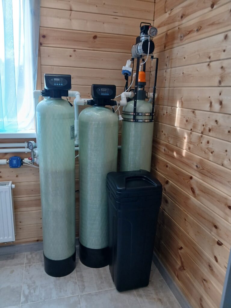водоподготовка очистка воды фильтры для воды системы очистки воды вода из скважины вода из колодца жесткая вода запах воды из скважины ржавая вода из крана накипь в чайнике монтаж систем водоподготовки установка фильтров для воды водоподготовка для загородного дома система очистки воды под ключ обслуживание фильтров для воды замена наполнителя в фильтрах пусконаладка системы водоподготовки